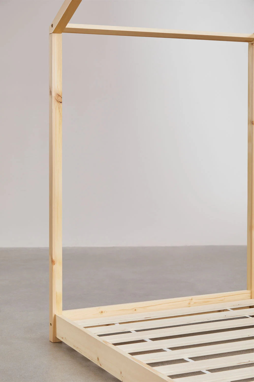 Cama Casita Infantil de Madera para Colchón de 90x190 cm – Obbit Kids