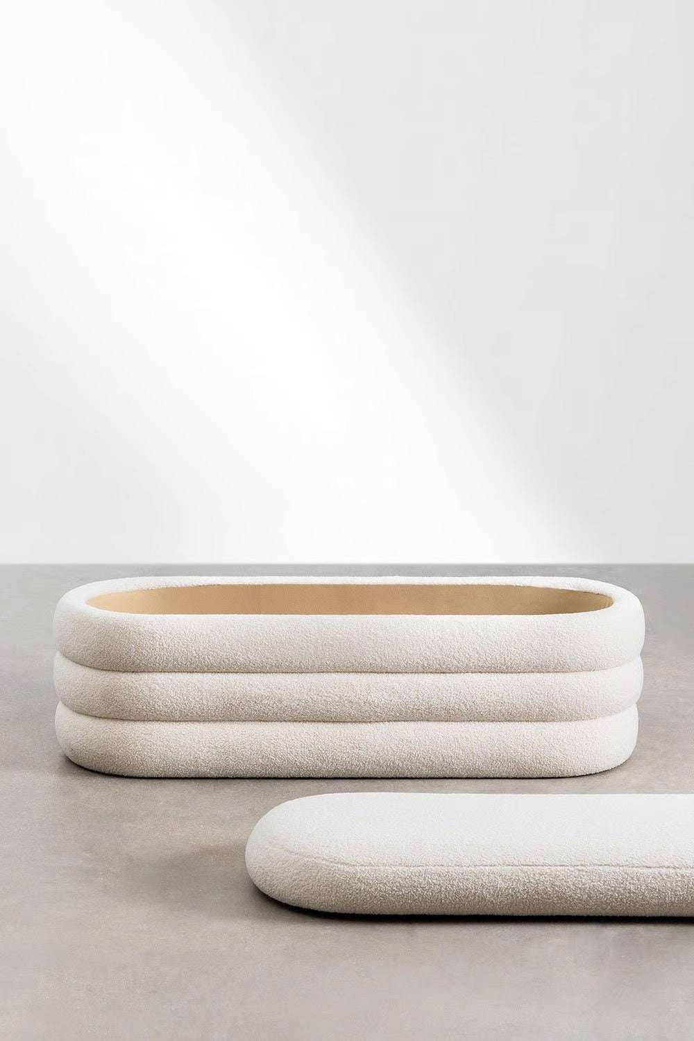 Banco con Almacenaje en Borreguito Jutson