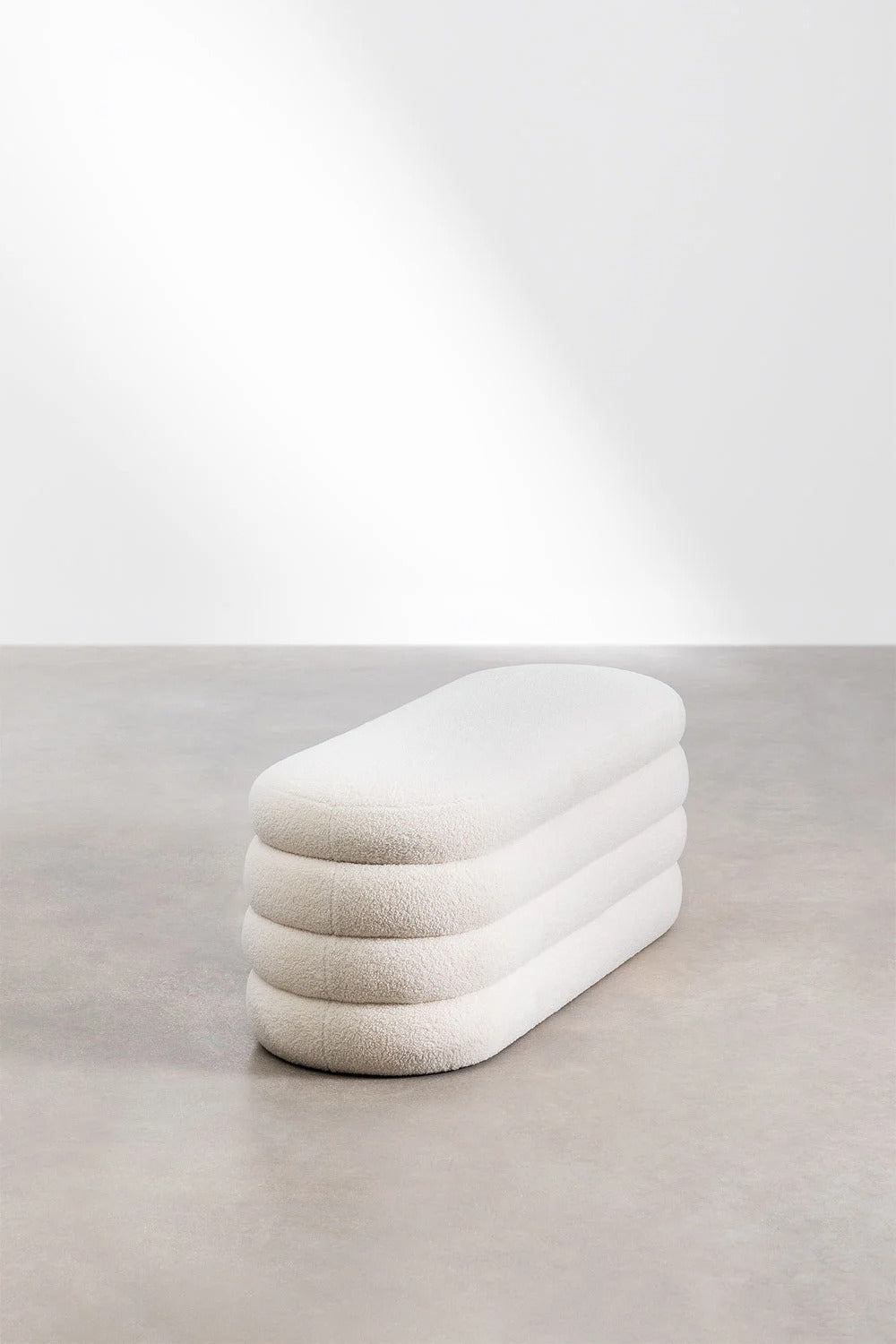 Banco con Almacenaje en Borreguito Jutson