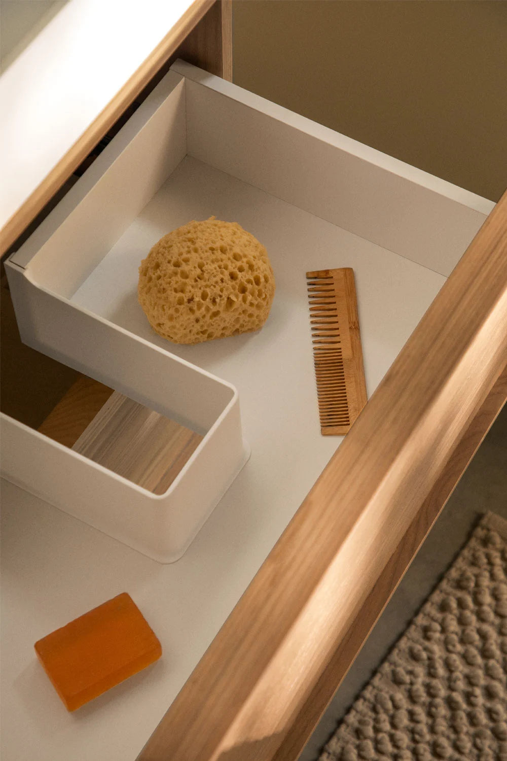 Mueble de Baño Suspendido con Lavabo Integrado – Jolene