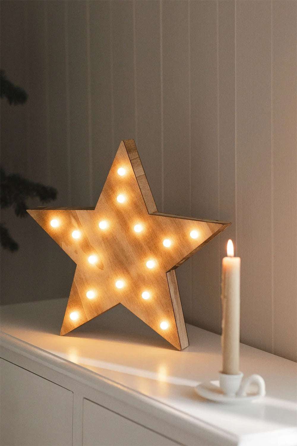 Estrella de Madera con Luces LED Lliva