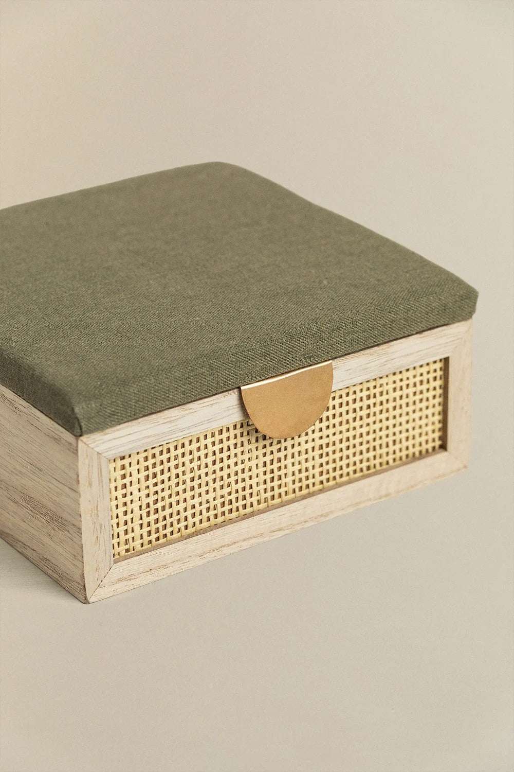 Caja Organizadora en Madera y Ratán Sintético – Elliot