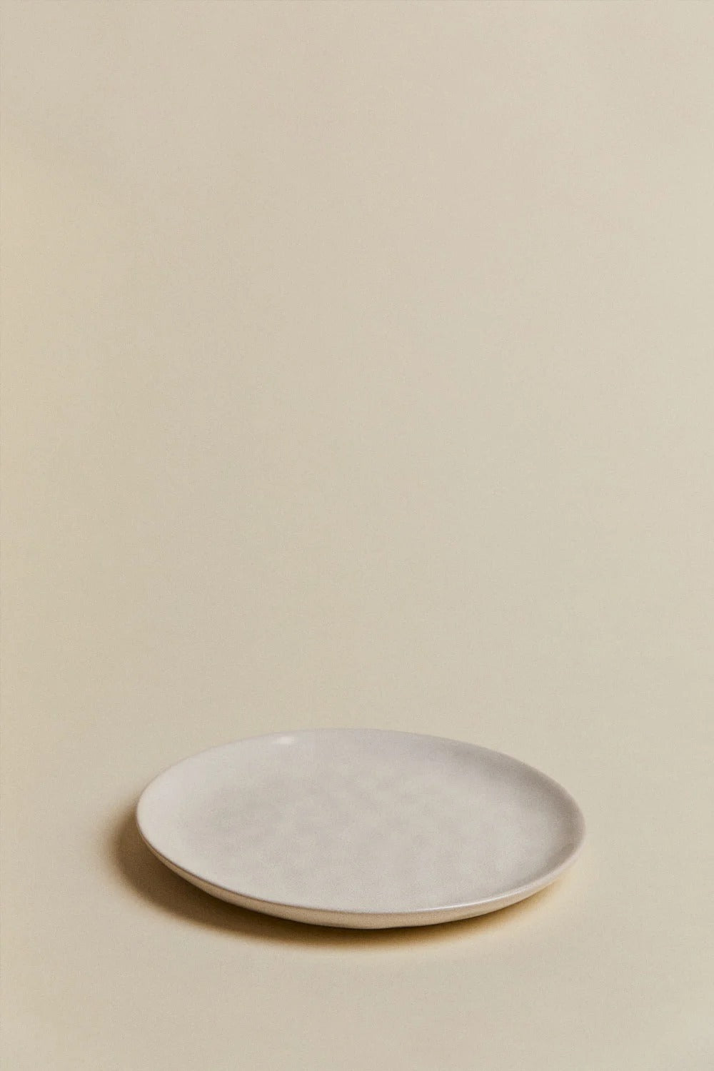 Vajilla en Gres de 12 Piezas Sibeta – Blanco Elegante