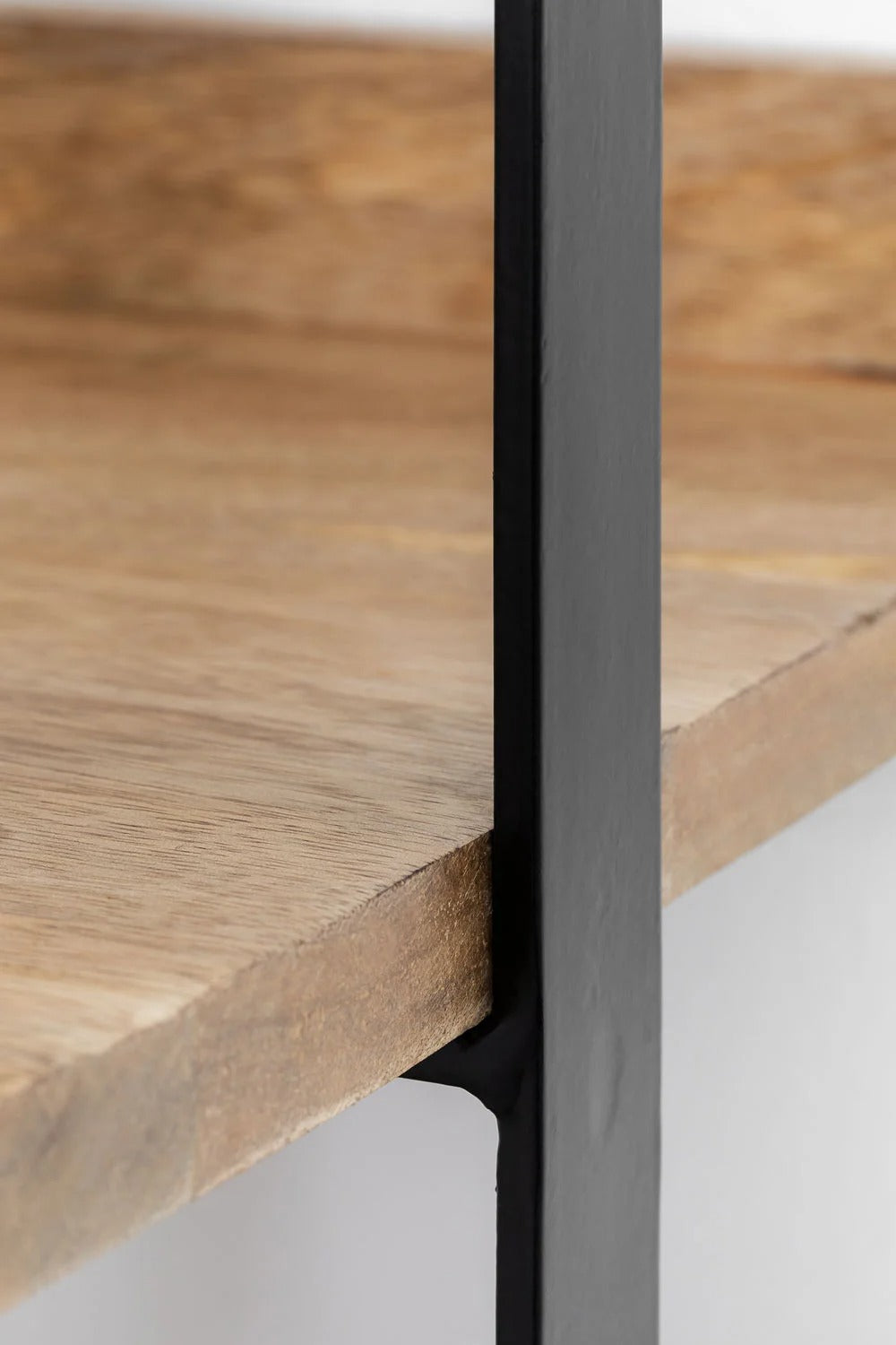 Estantería de pared Tyrp – Madera de Mango & Metal